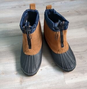 ‼️ SALE ‼️ 10D Duck Boots BROOKS Steel Shank Lined Cushion Mens 10 D